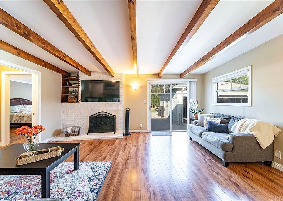 1st image of 4544 Faculty Ave