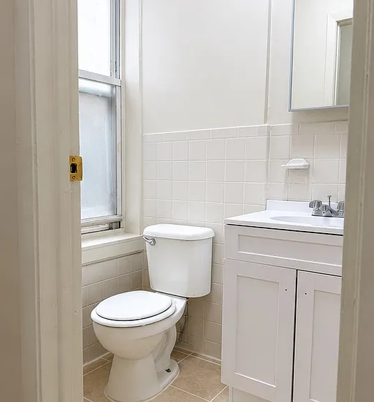 41-12 53rd St #2B — Photo 3