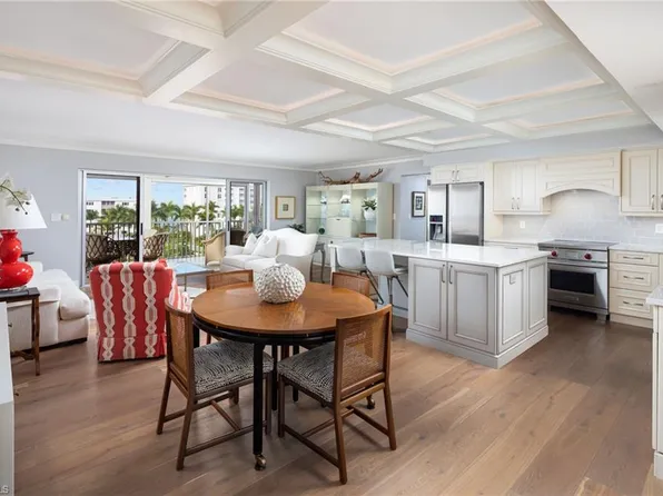 1200 Gulf Shore BLVD N #503, NAPLES, FL 34102