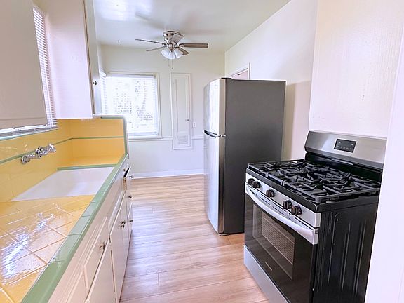 5th image of 2304 Mira Vista Ave