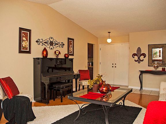 5th image of 4914 Antioch St