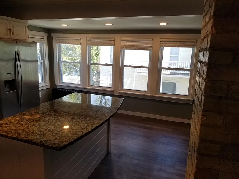 1208 W 28th St #2 — Photo 17