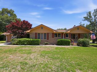 319 Holly Ln, Newport, NC 28570