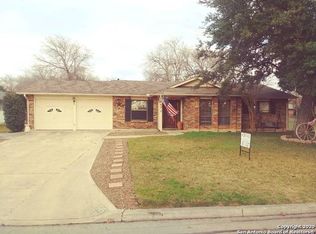 545 Shin Oak Dr, Live Oak, TX 78233