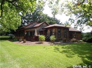 4567 Makyes Rd, Syracuse, NY 13215