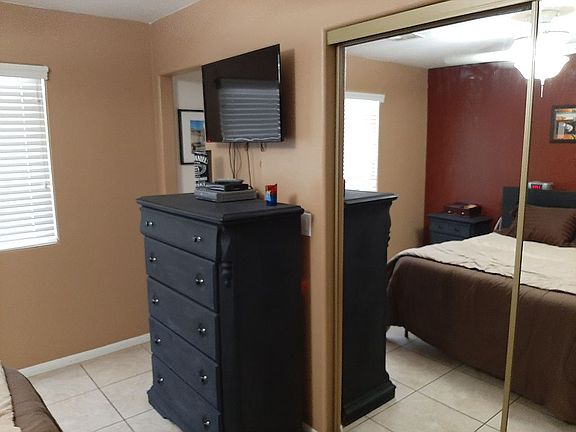 5th image of 419 Saratoga Ct