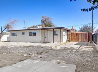 44144 3rd St E, Lancaster, CA 93535