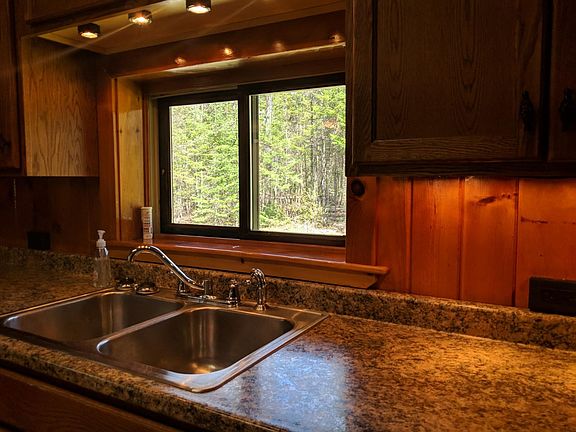 Under cabinet lighting