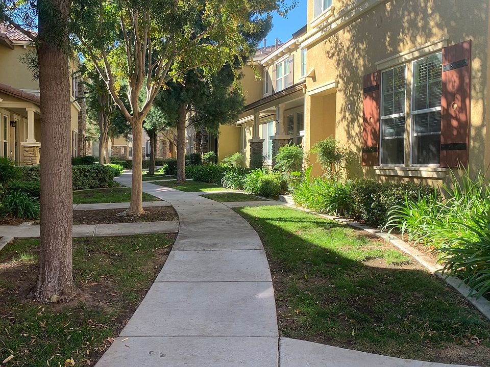 1st image of 30505 Canyon Hills Rd Unit 702