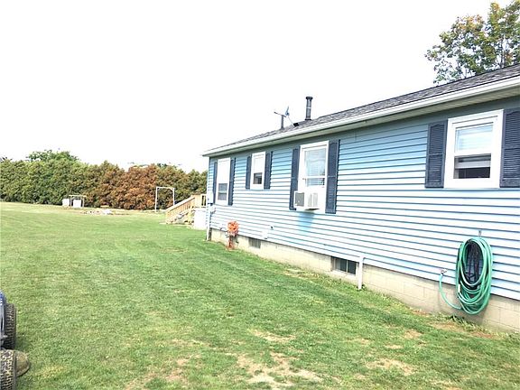 4th image of 11157 Alder Ct