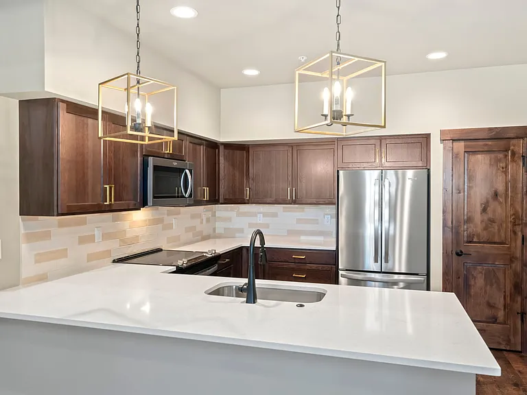 1618 Continental Peaks Cir — Photo 6