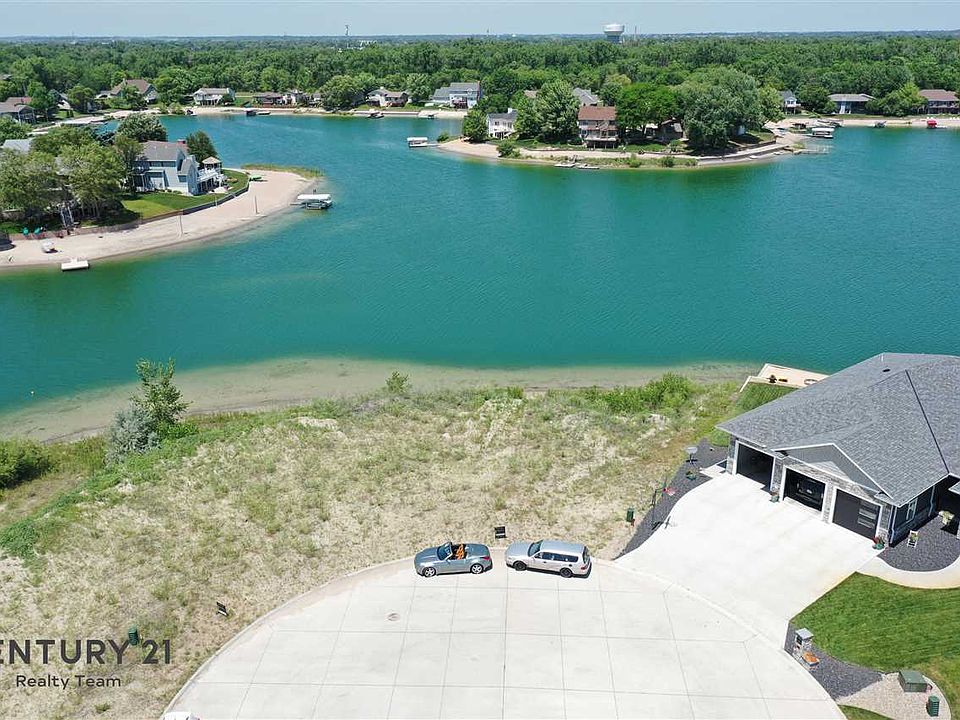 1st image of 877 S River Birch Ln