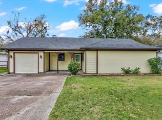 890 Parson Dr, Beaumont, TX 77706