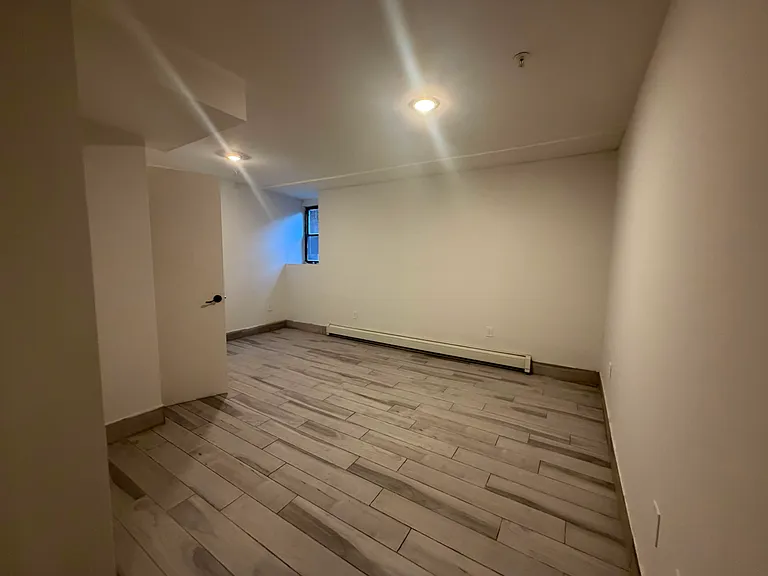 70 Lexington Ave #21E — Photo 6