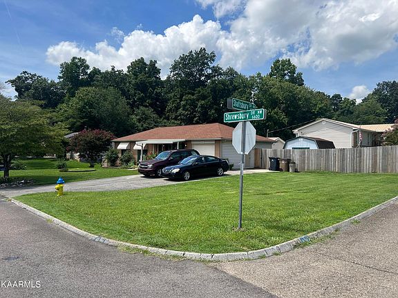 4th image of 6601 NW Shrewsbury Dr