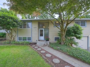 7059 NE 145th St, Kenmore, WA 98028