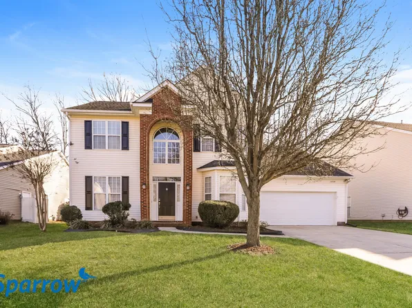 10306 Fairbourne Ct, Charlotte, NC 28269