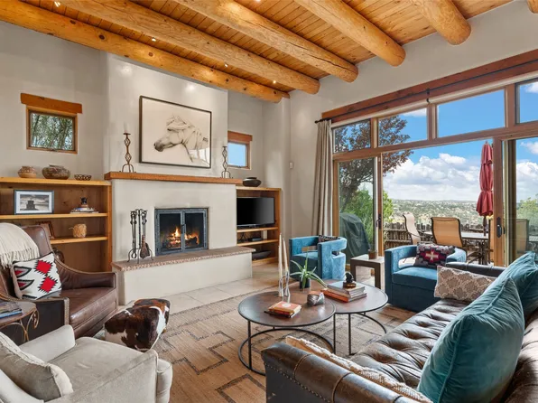 38B Lodge Trl, Santa Fe, NM 87506