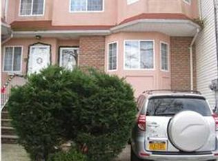 70 Farrell Ct, Staten Island, NY 10306