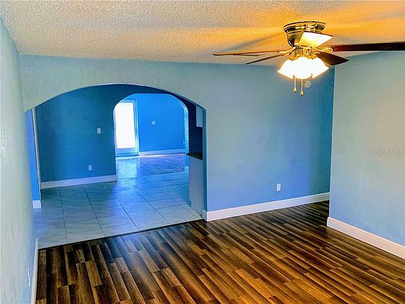 5th image of 3730 Mistwood Dr