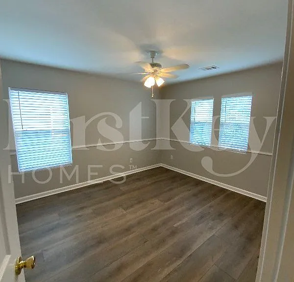167 Parkmont Ln — Photo 9