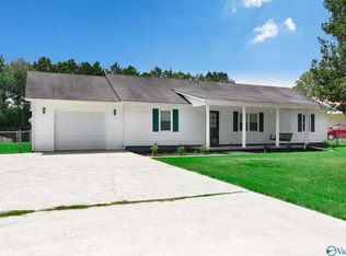 25588 Fairmount Dr, Athens, AL 35613