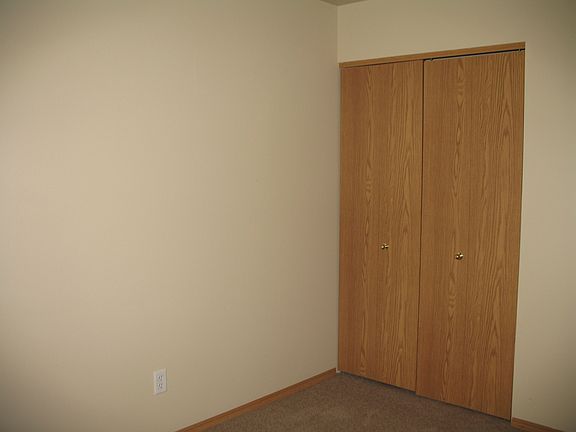 5th image of 1510 Cooley St APT 8