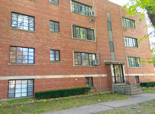 630 Mulford St APT 1, Evanston, IL 60202