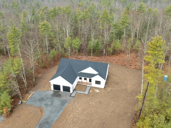 38 Ali Pond Road, Berwick, ME 03901
