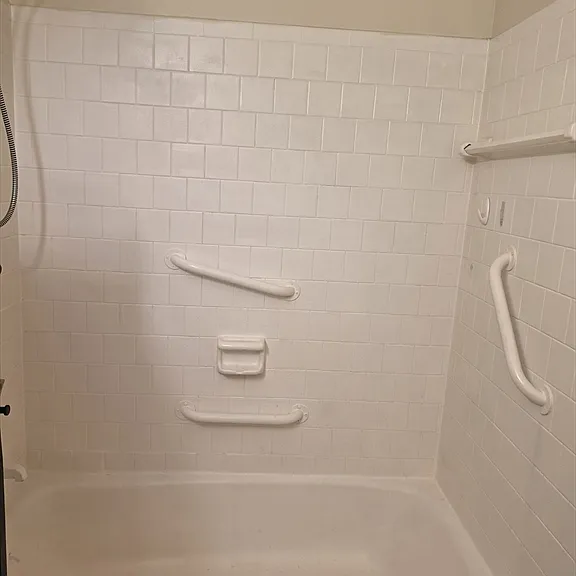 70 Mudge St #8 — Photo 5