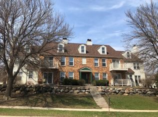 3001 Cimarron Trl #4, Madison, WI 53719