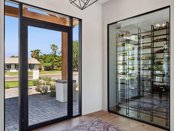 4th image of 5011 E ANDORA Drive