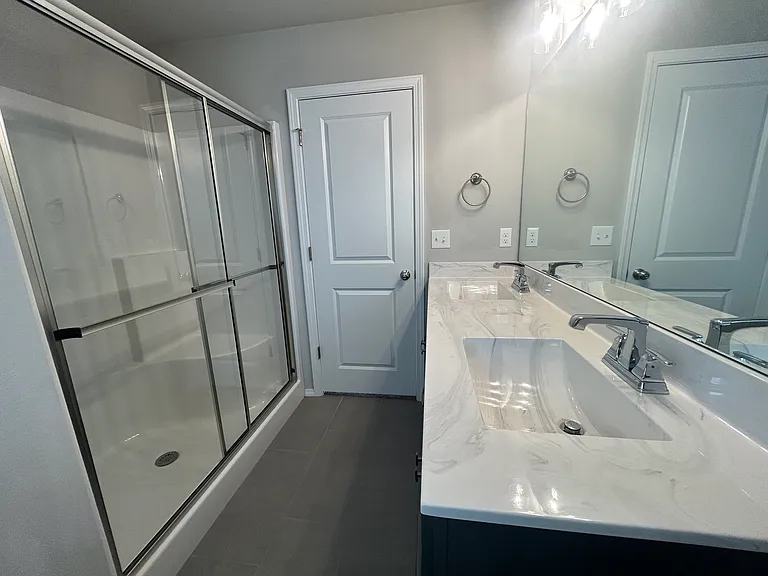 1502 E Utica Pl — Photo 18