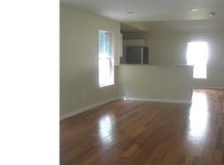 73 Farrier Ave, Turnersville, NJ 08012