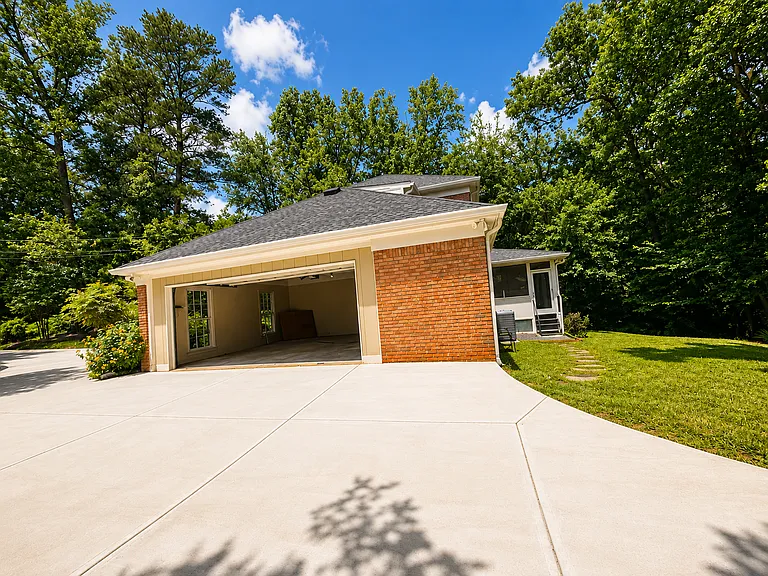 545 Coldstream Ct — Photo 30