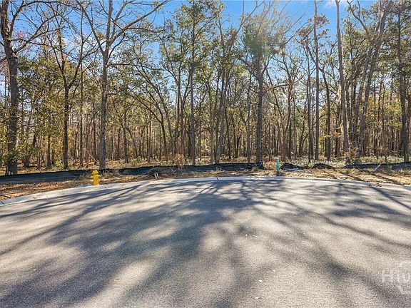 3rd image of 143 Wood Haven Lane