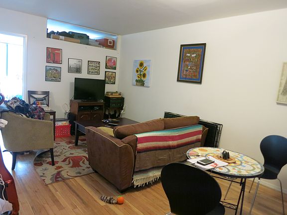 3rd image of 18 Avenue C #3B