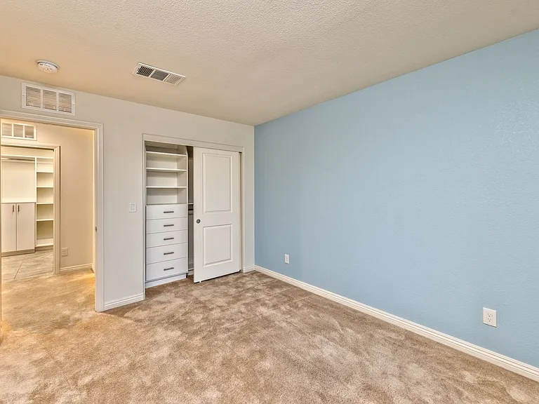 863 Elmstone Pl — Photo 7