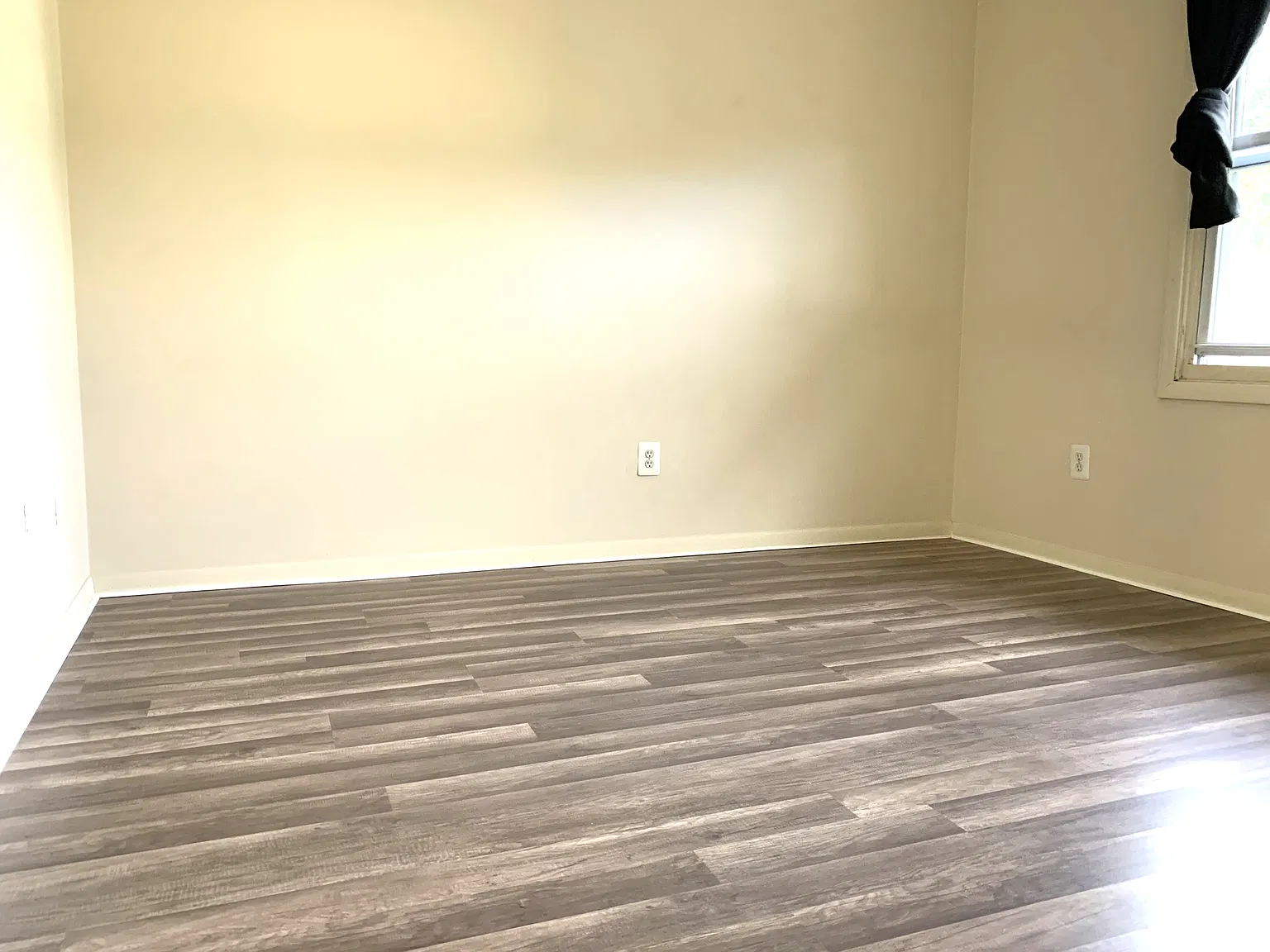 2 bed, 950 sqft, $1,475 — Photo 4