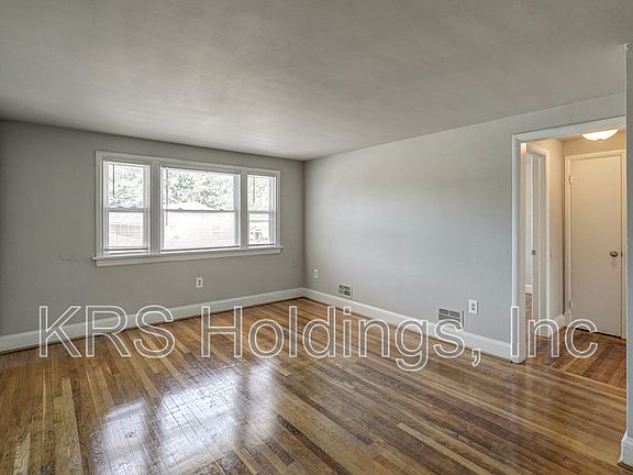 3rd image of 5427-4 Remuda Dr N