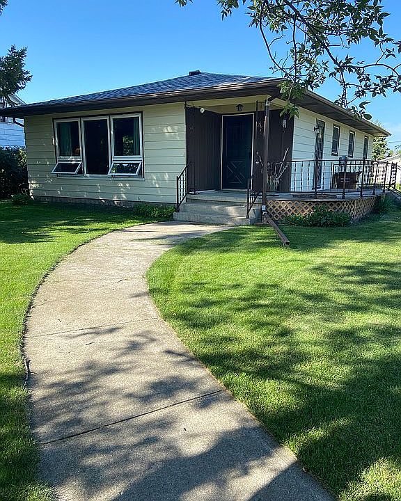 253 Hayden St, Pembina, ND 58271 Zillow