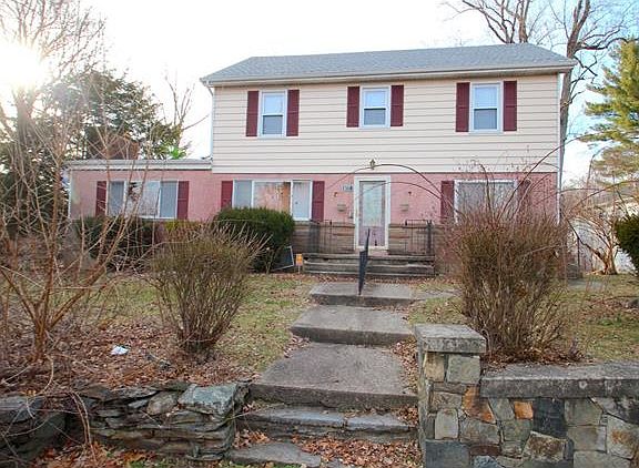 2nd image of 877 Long Hill Ave
