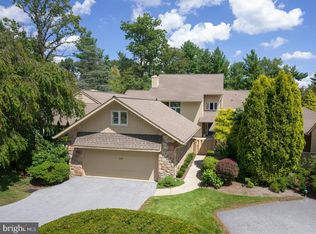 1202 Round Hill Rd, Bryn Mawr, PA 19010
