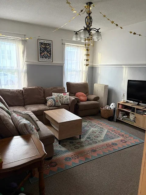 432 N 11th Ave E - 1 — Photo 2
