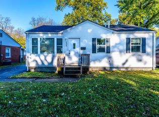 4325 Ashby Rd, Saint Ann, MO 63074