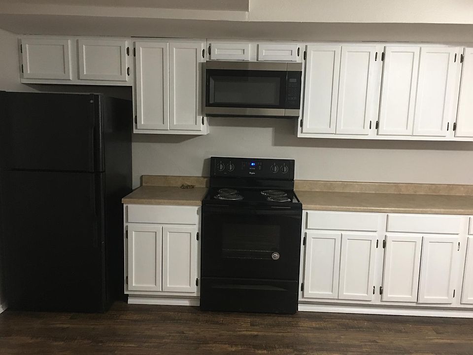 2nd image of 116 N Warren St APT 7