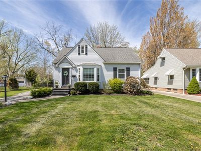 190 Beck Rd, Avon Lake, OH, 44012