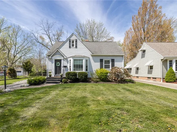 190 Beck Rd, Avon Lake, OH 44012