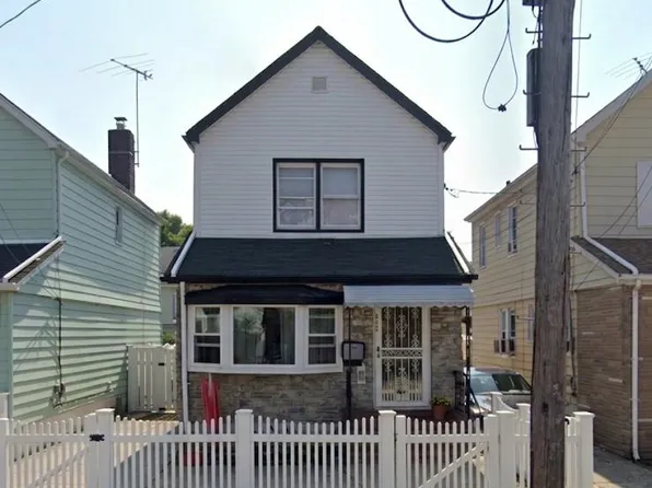 92-10 212th Place, Queens Village, NY 11428