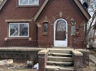 9950 Ward St, Detroit, MI 48227